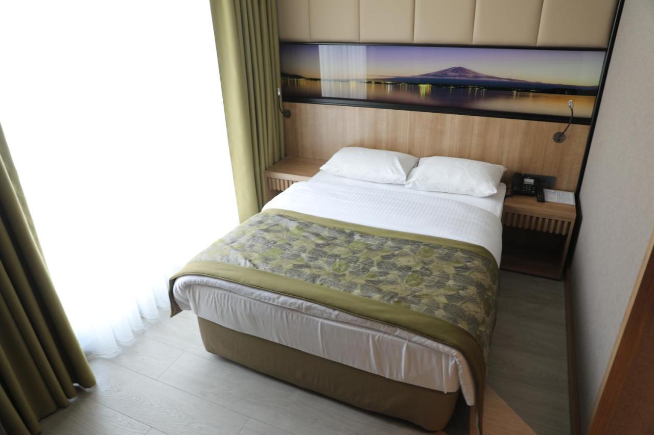 Radar Hotel Istanbul Exterior photo