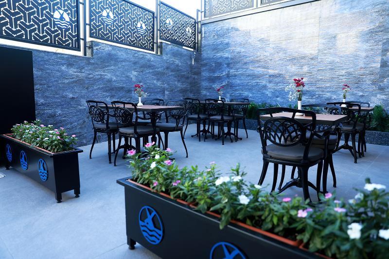 Radar Hotel Istanbul Exterior photo